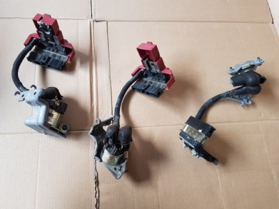 Клема плюсова nissan qashqai j11 1,2 t 2018 rok фото №1