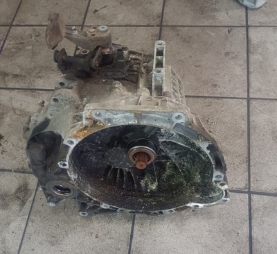 КОРОБКА ПЕРЕДАЧ FORD OE XS4R7F096