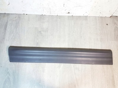 Молдинг дверь задний правый  chrysler voyager 3 фото №1