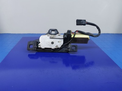 Bmw 7 e65 замок доводчик крышки багажника 7014872 фото №1