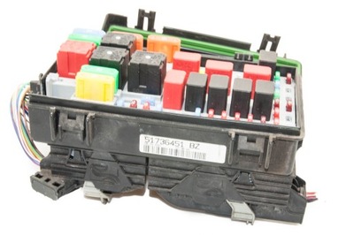 Коробка предохранителей fiat grande punto 51736451 фото №1