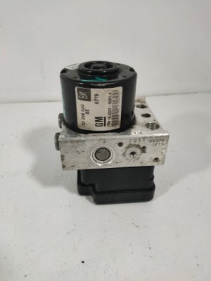 Насос abs opel zafira b astra h 13246534 bk фото №1