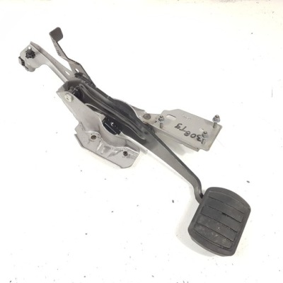 Педаль тормоза peugeot 308 t9 1.2 thp фото №1