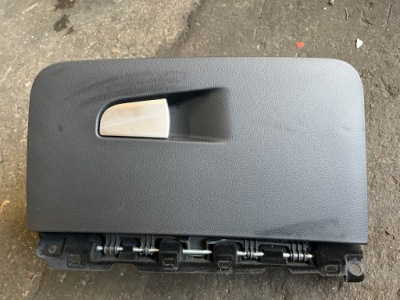 65 alfa romeo stelvio бардачок пасажира правий europa фото №1