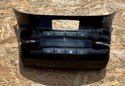 Peugeot 208 2008 панель климат-контроль фото №1