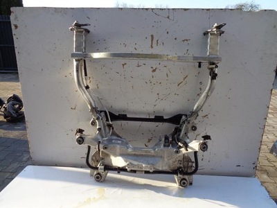 Подрамник поперечина peugeot 407 coupe 2.2 16v фото №1