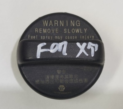 Subaru forester 2.0 xt sj iv 13-крышка заливной топлива фото №1