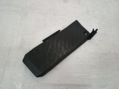 Подножка каркас накладка audi a3 8p оригинальный номер 8p1864777 фото №1