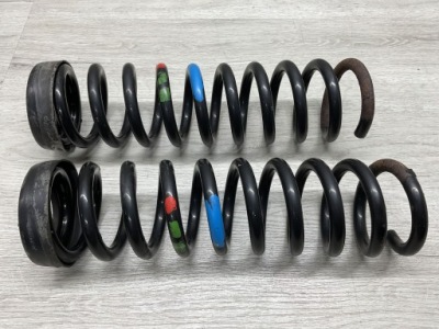 Комплект пружина перед mercedes-benz sl r129 a1293211704 a2013210984 фото №1