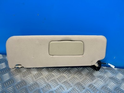 Toyota sienna ii 04-10 лівий козирок козирок фото №1