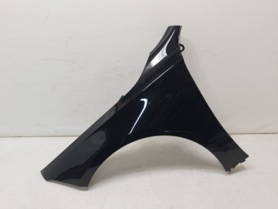 Крила лівий перед mercedes a-klasa a177 177 фото №1