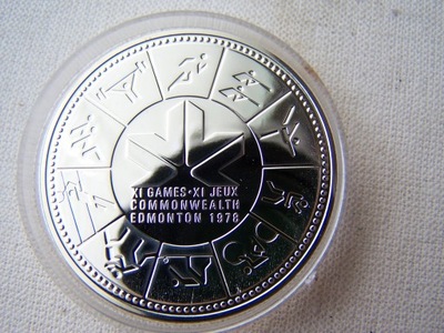 - KANADA -- 1978 -- 1 Dollar -- SREBRO