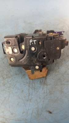 Замок правый задняя audi a6 c5 99r фото №1