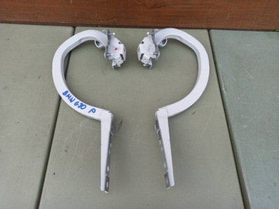 Петля кришки задня bmw g30 sedan 7366397 73366398 фото №1