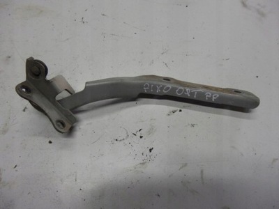 Nissan pixo 09 петля капот правий фото №1