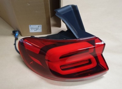 Лампа задняя c c5 aircross левая 9817269280 фото №1