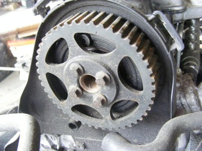 Колесо зубчатое вала распределительного вала volvo s60 s80 2.4 d5 фото №1