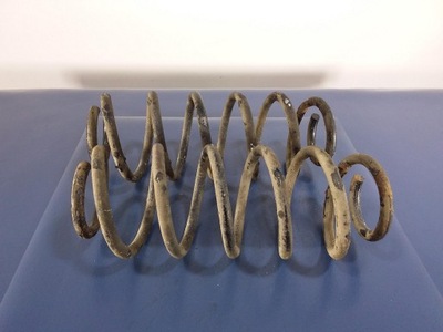 Toyota auris i пружины задние задняя фото №1