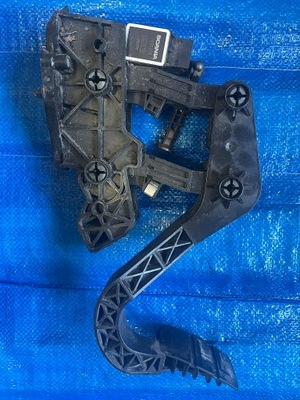 Педаль газа scania r потенциометр 1935310 фото №1