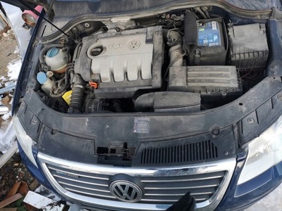 Pas передній підсилювач балка audi a4 b7 1.9 tdi фото №1