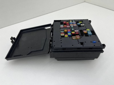 Коробка предохранителей ford puma mk2 l1tt-14d068-had фото №1