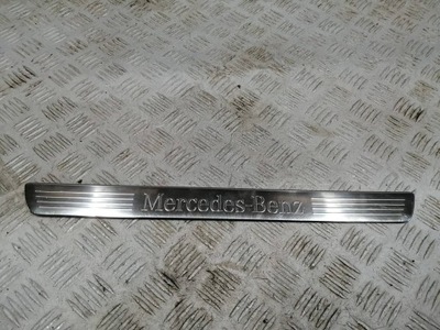 Mercedes-benz оригінальний номер a2466800135 молдинг накладка поріг фото №1