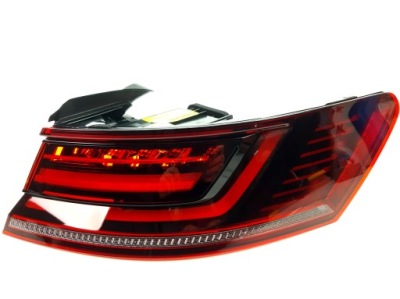 Volkswagen оригінальний номер 3g8945208h лампа задня led фото №1