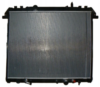 Радиатор воды toyota hilux 2.5 3.0 d-4d +at 2005-2015 фото №1