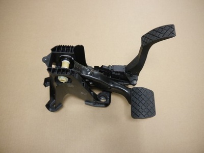 Audi a3 8v педаль тормоза gaz 5q1723058aj фото №1