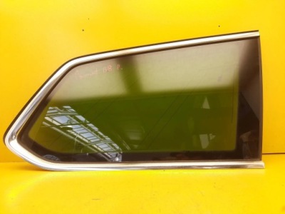 Vw passat b8 kombi скло кузов задня права 3g9845298bt 15r. фото №1