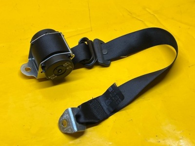 Ремень безопасности правый задний  3 ряд zafira b 06-14r 13178672 . фото №1