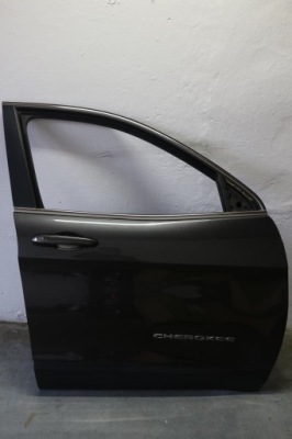 Двері праве правий перед jeep cherokee kl v 13-18 pau фото №1