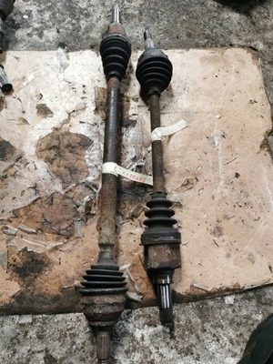 Citroen c2 1.1 привідний вал права ліва фото №1