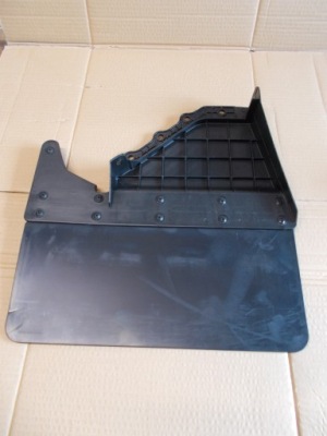 Брызговик задняя левый daily 2014- model s 5802362368 фото №1