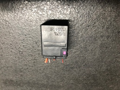 Колодка штекер соединитель audi a7 4g8 4f0937741 фото №1