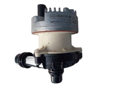 Mercedes насос води a0005007500 оригінал фото №1