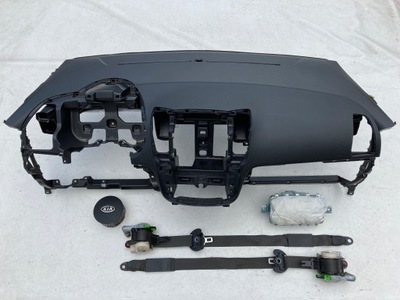 Kia venga панель приладів панель приладів консоль подушки безпеки ремені фото №1