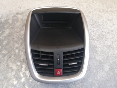 Решётка обдув дисплей peugeot 207 96724726zd фото №1