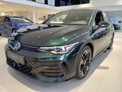 Volkswagen Golf 1.5 TSI R-Line Plus