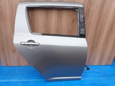 Suzuki swift 5d mk6 04-09 дверь задние правое zcd фото №1