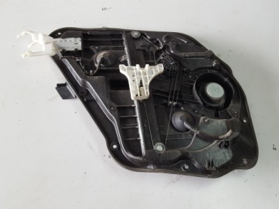 Kia ceed 2 2 12-16r подъемник стекло правая  задний фото №1