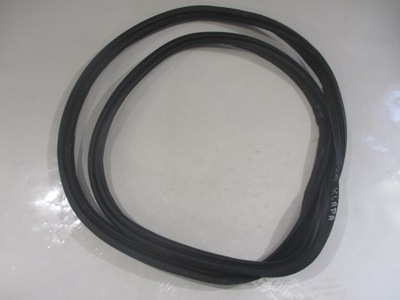 Прокладка кришки задня задня багажника volvo xc60 i przedlift 08-12 фото №1