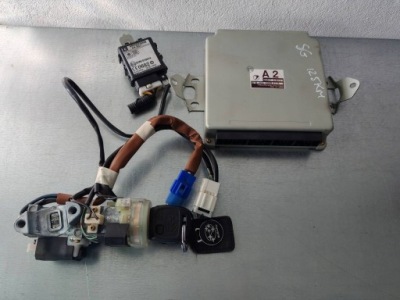 Subaru forester sg блок керування модуль ecu+immo 22611aj610 фото №1