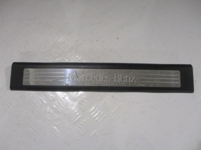 Молдинг накладка порог на порог перед правый mercedes ml w164 a1646803435 фото №1