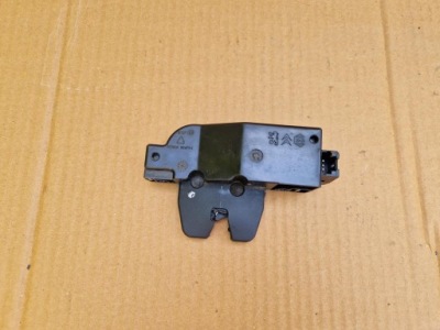 Замок кришки c2 citroen c3 i fl 1.1 фото №1