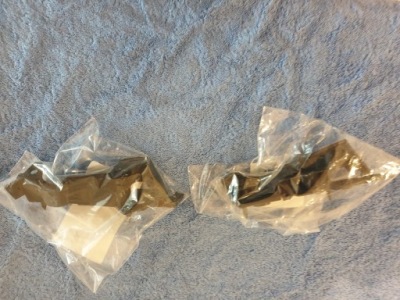 Audi a4 s4 b7 направляющая кронштейн бампера перед левый фото №1