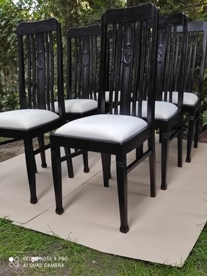 Sześć dębowych krzeseł secesyjnych po renowacji