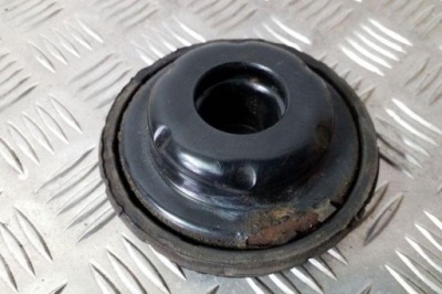 Кронштейн заднього правого амортизатора opel astra j gtc 13505131 2.0l дизель фото №1