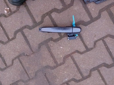 Ручка задня права двері toyota auris 06-12r 1c0 фото №1