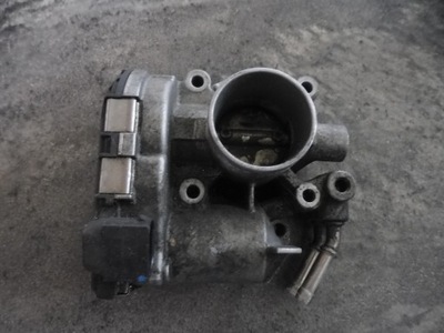 Toyota aygo 1.0 дросельна заслінка 22030-0q020 фото №1